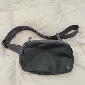 BRAND NEW NEVER USED lululemon crossbody
